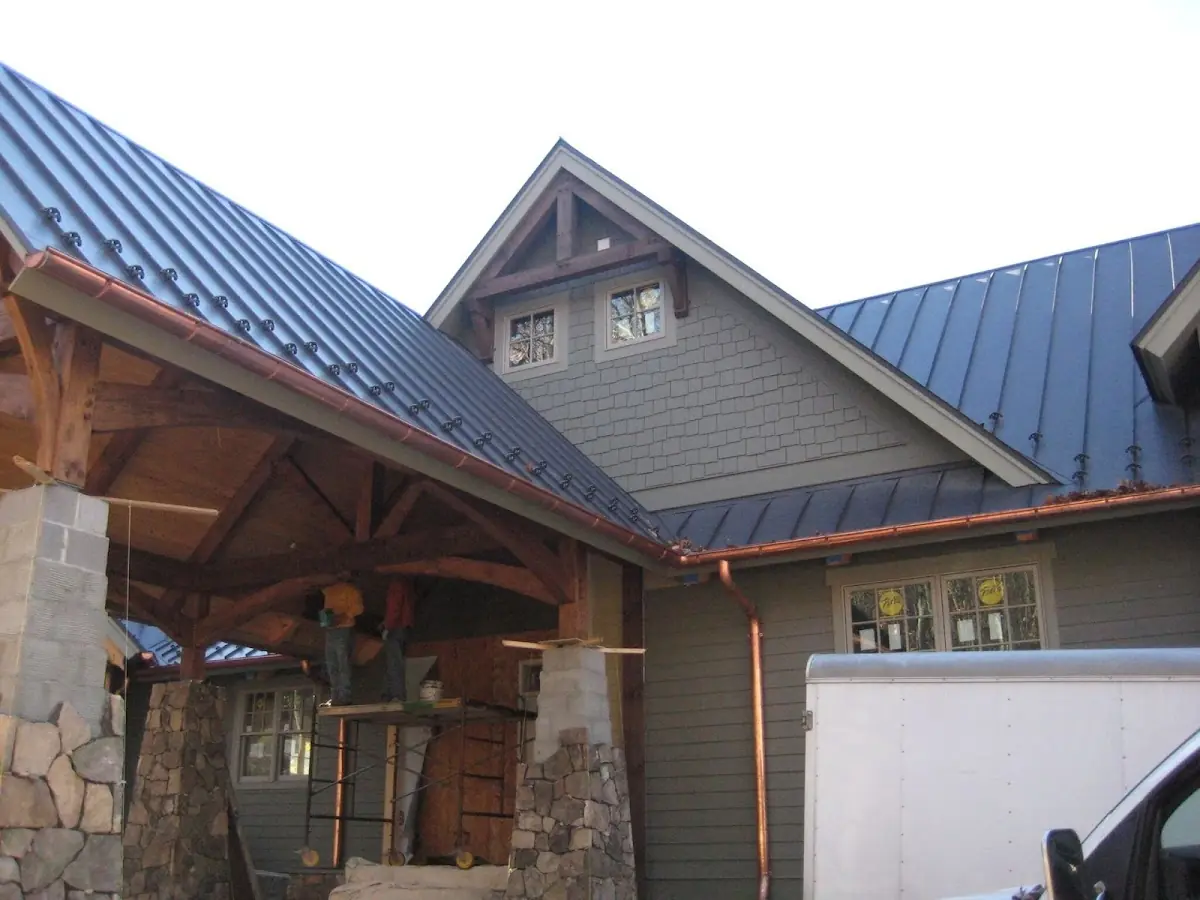Craftsman Roofing team delivering quality roofing work in Indian Hills